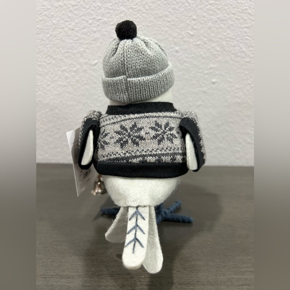 Christmas Target bird 2022 fabric bird with sweater and bell - Picture 4 of 5